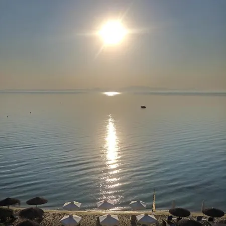 Voula Seaside 3*